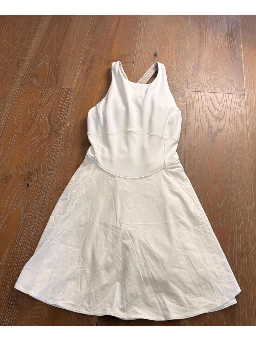 Lululemon White Athletic Tennis Dress Skort Size Medium
